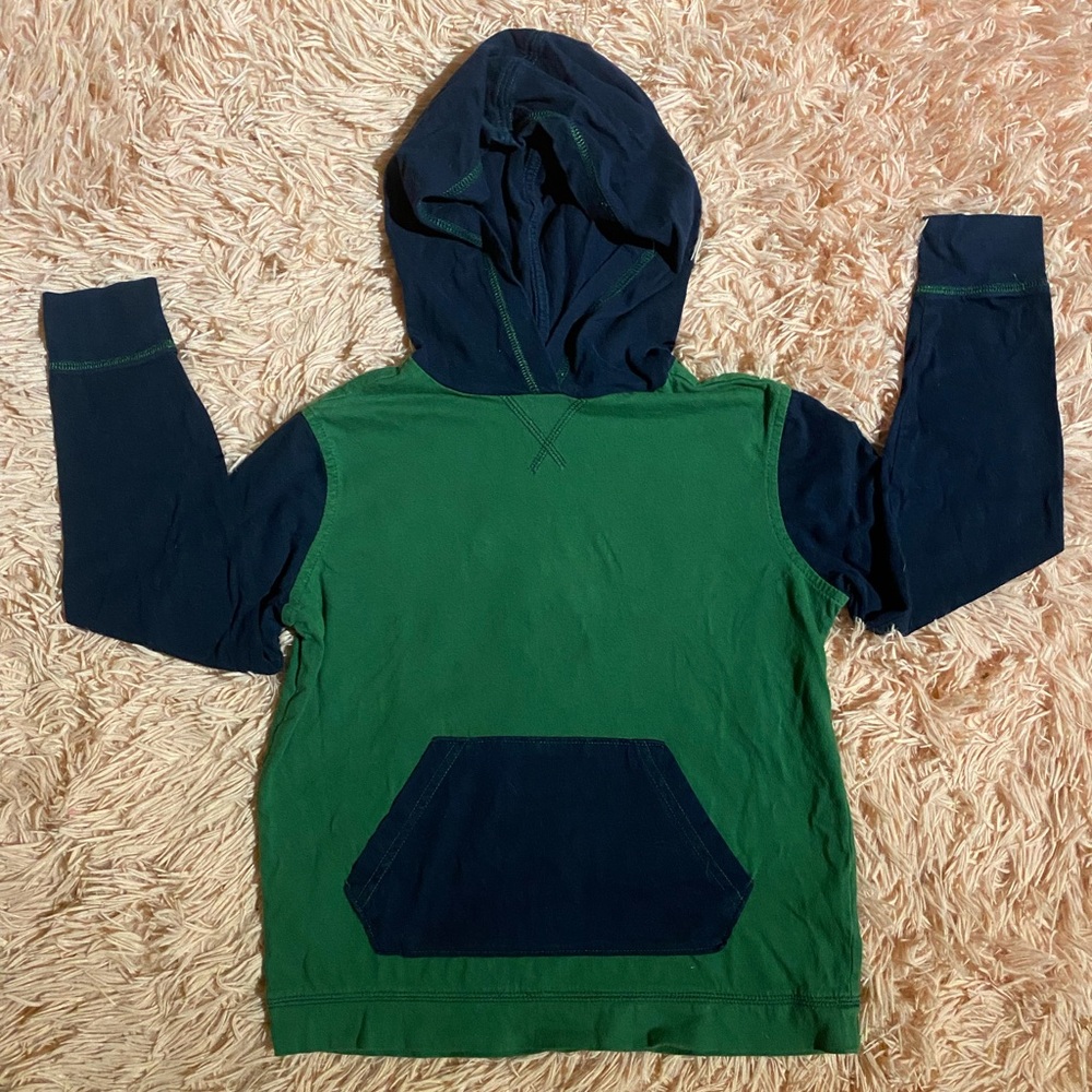 5/6 Lands’ End Long Sleeve Hooded Tee